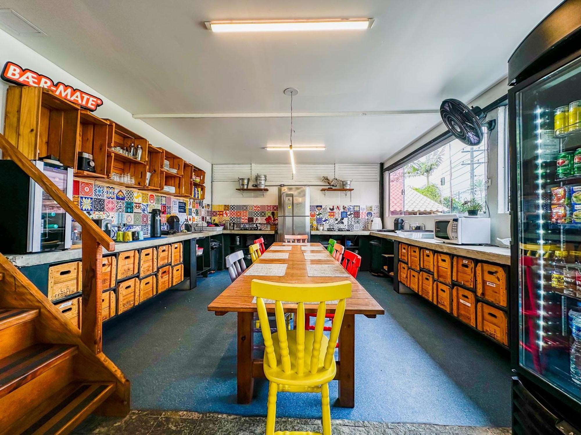 Laika Hostel กัมบูรี ภายนอก รูปภาพ