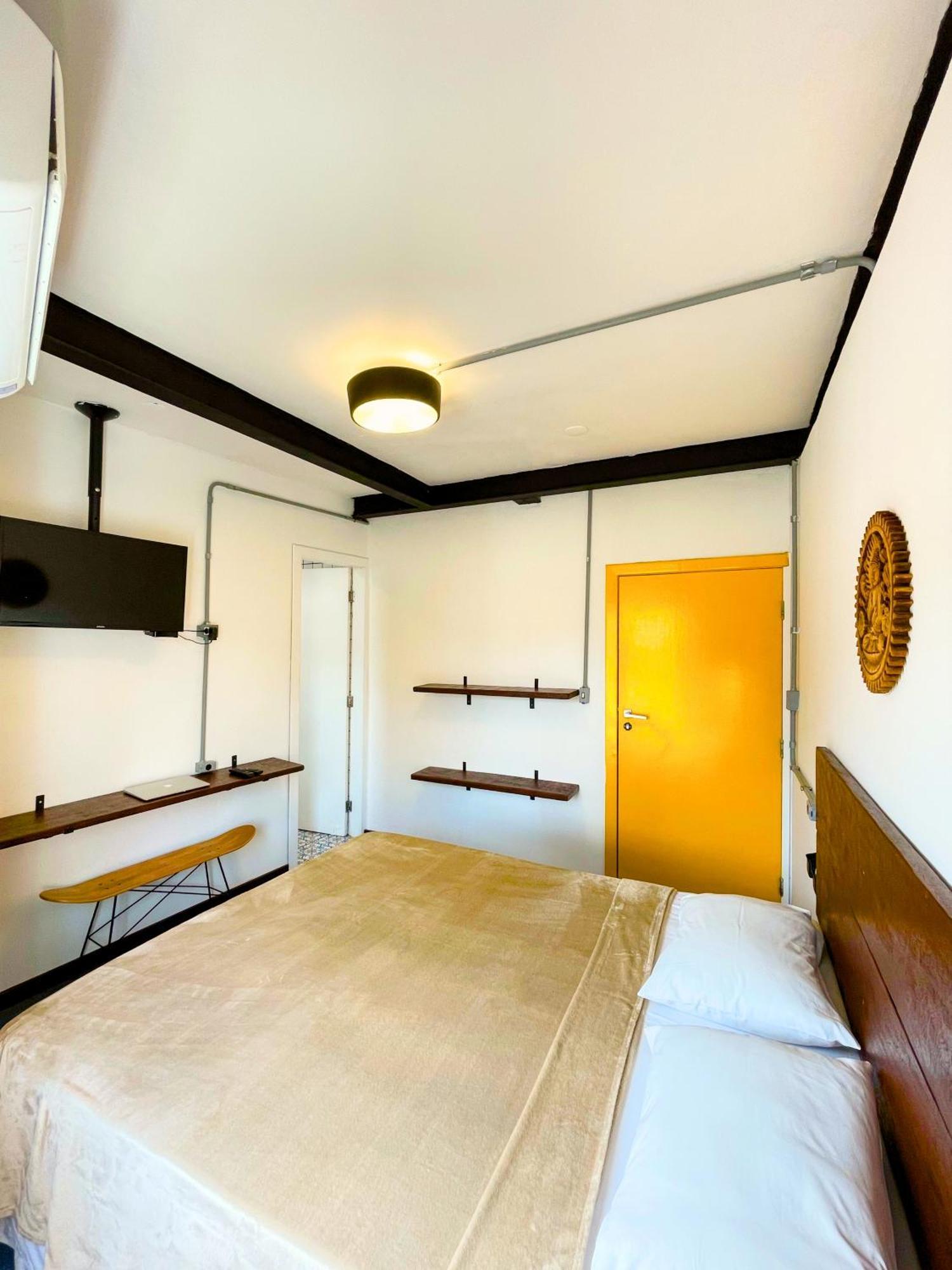 Laika Hostel กัมบูรี ภายนอก รูปภาพ