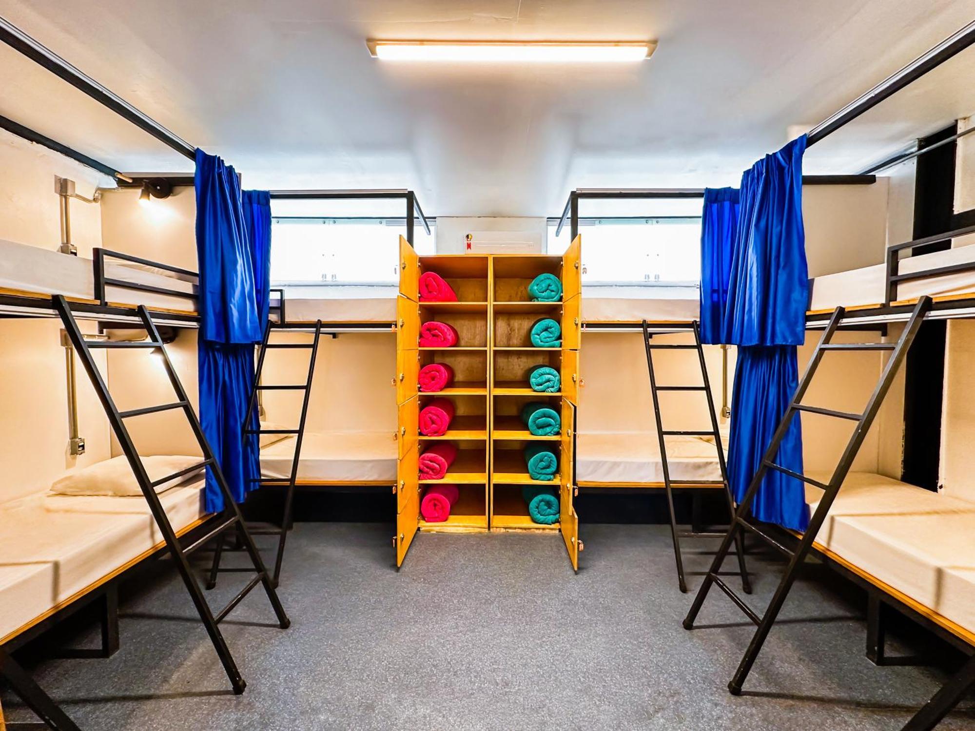 Laika Hostel กัมบูรี ภายนอก รูปภาพ